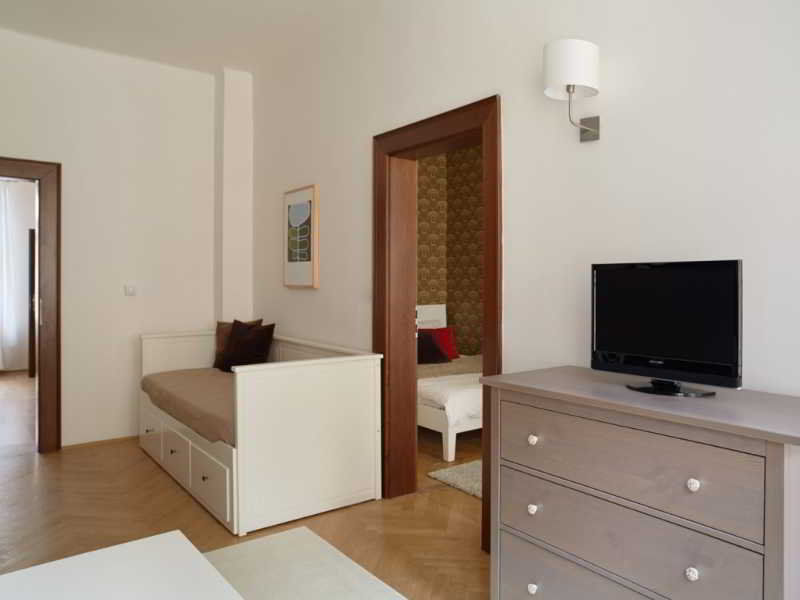 Aparthotel Abc Suites