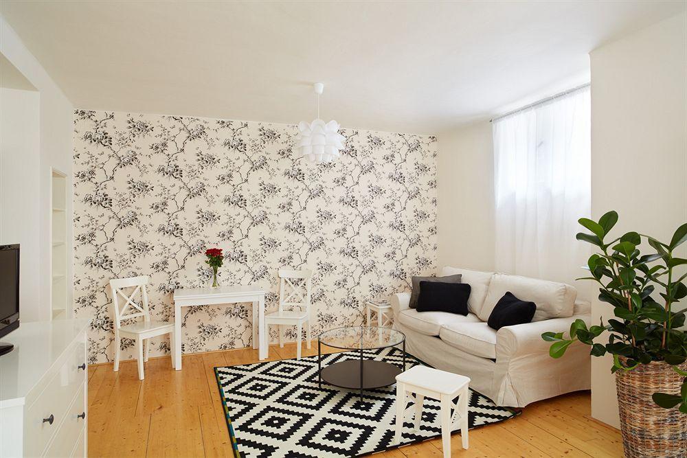 Abc Suites Aparthotel