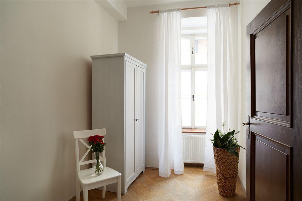 Aparthotel Abc Suites