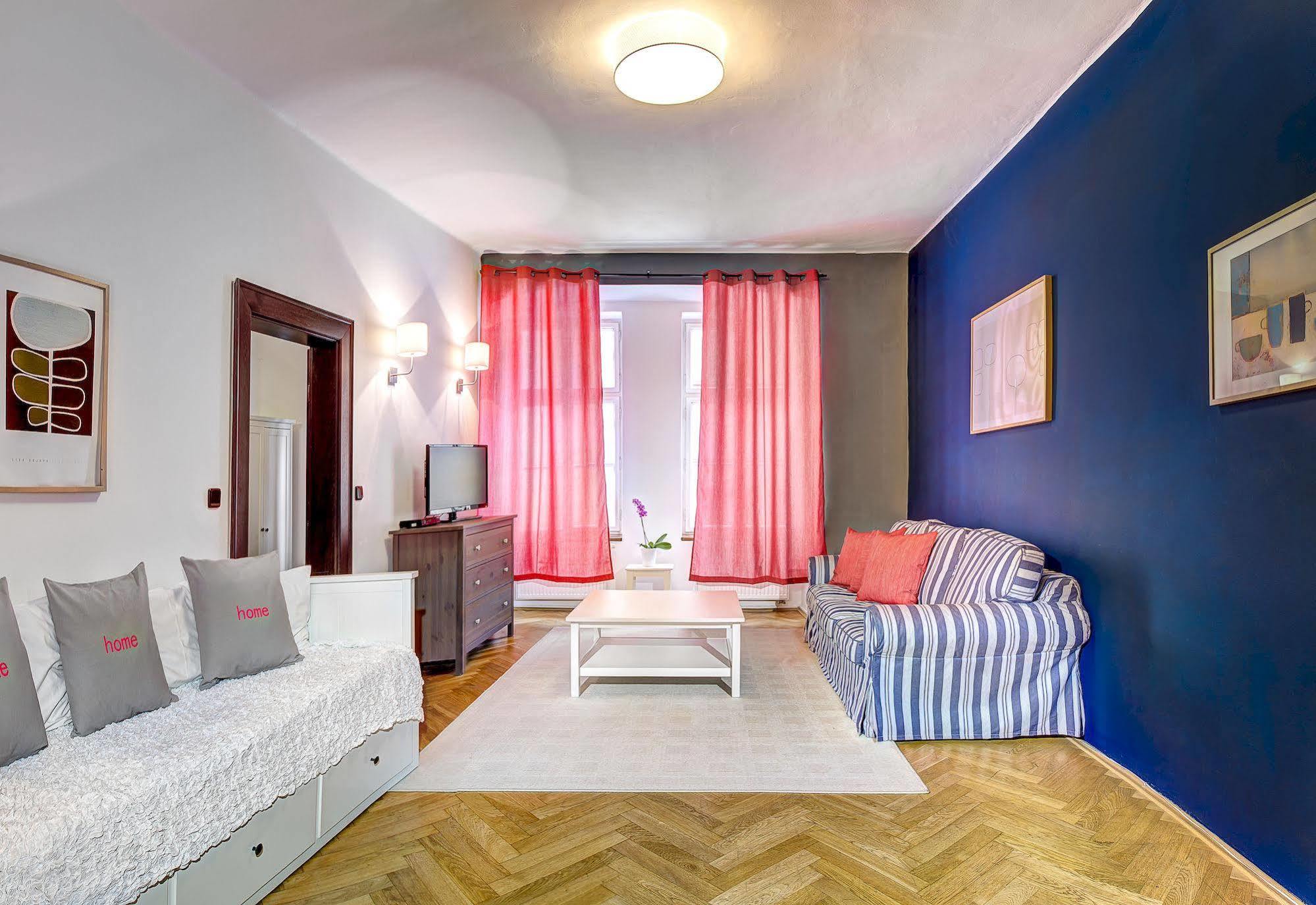 Abc Suites 3*