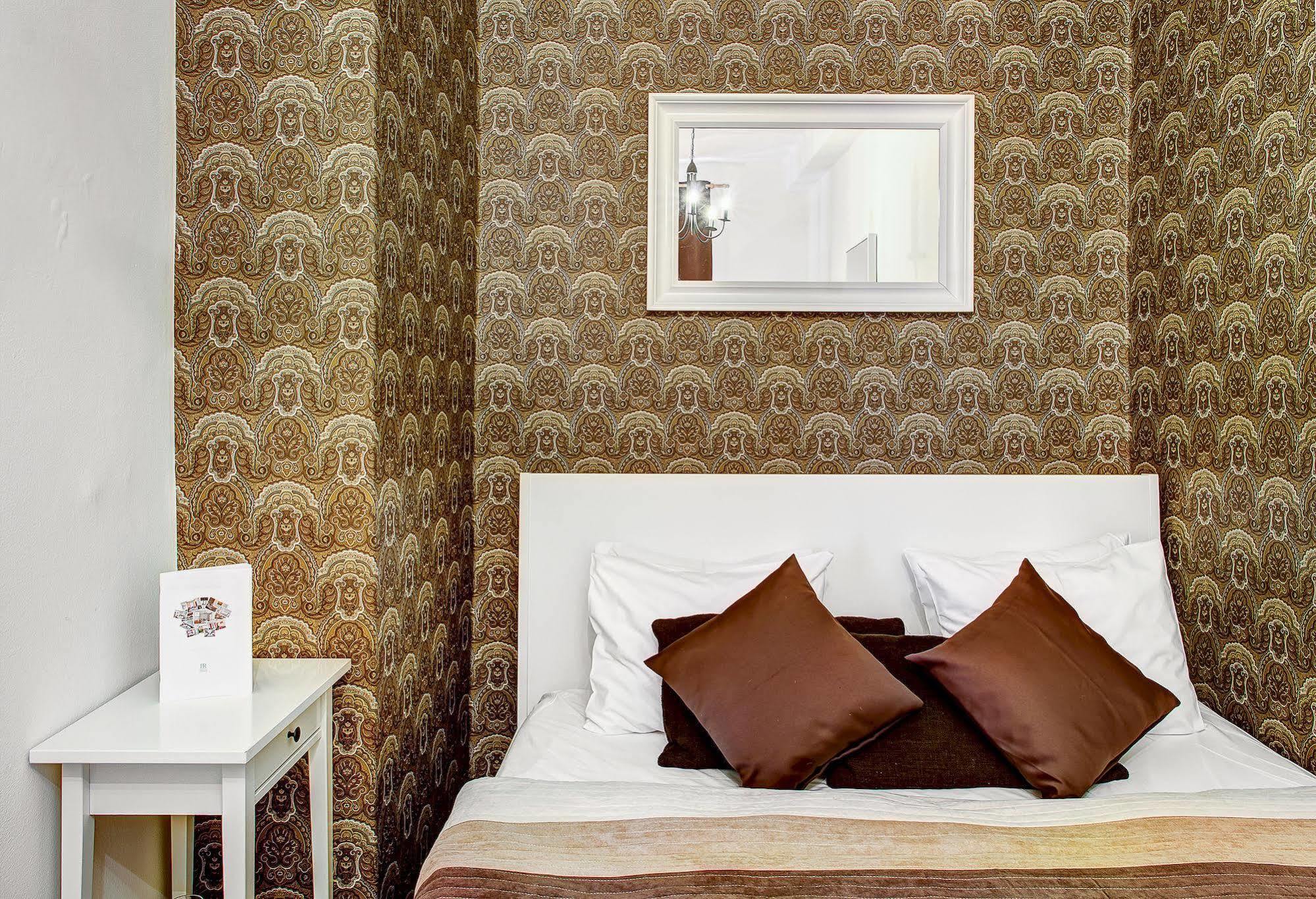 Abc Suites Aparthotel