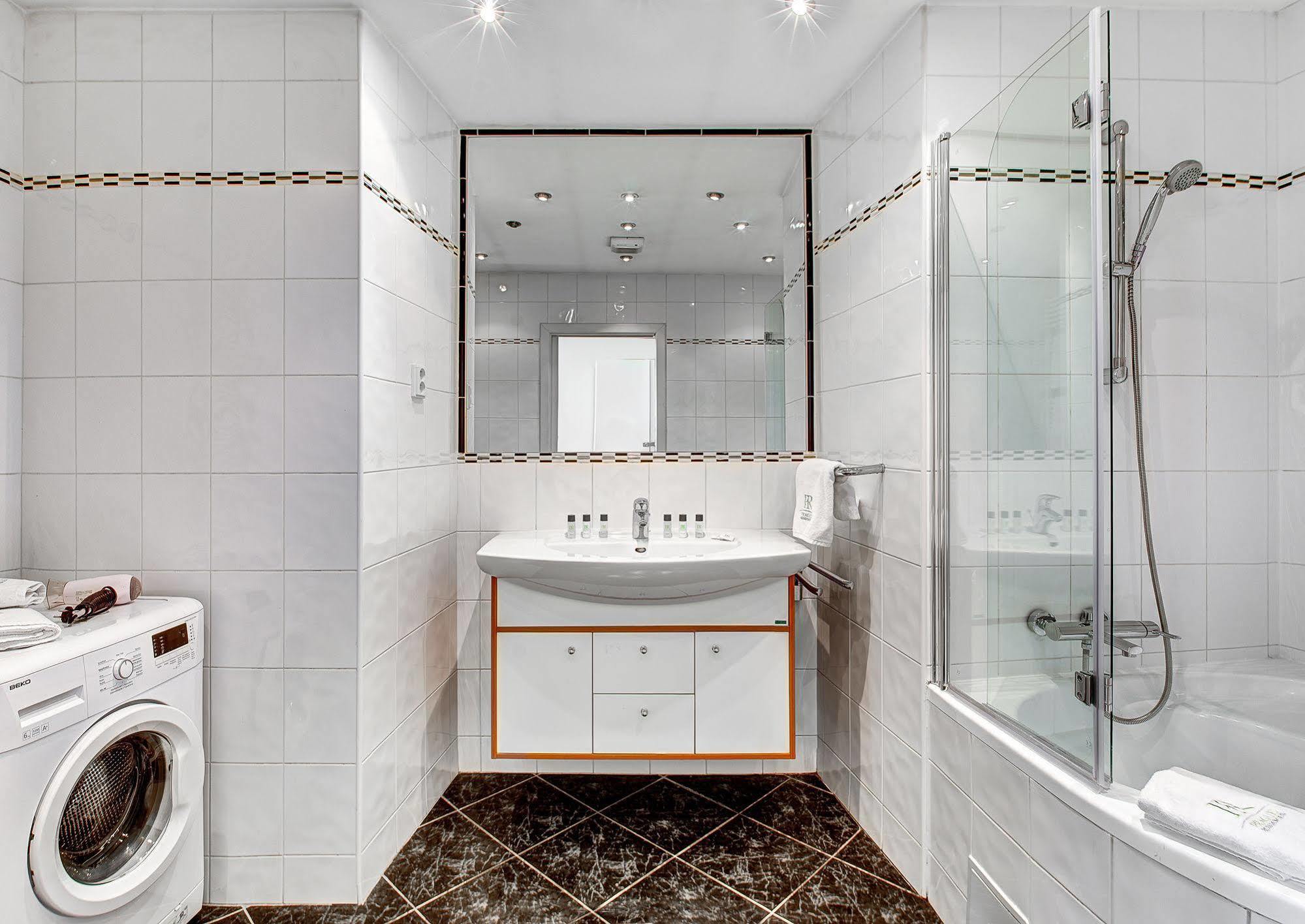 Abc Suites Aparthotel
