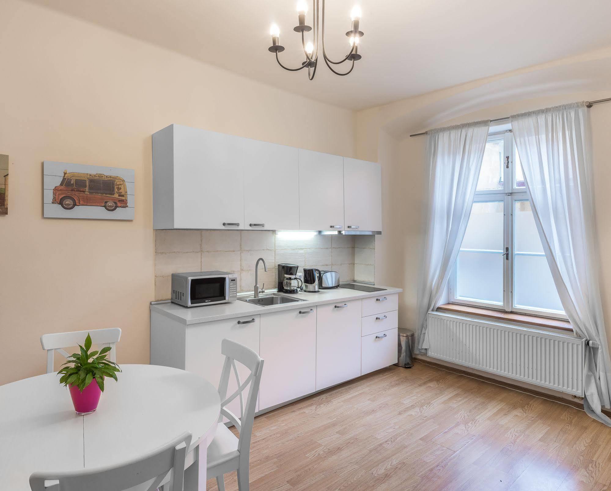 Abc Suites Aparthotel
